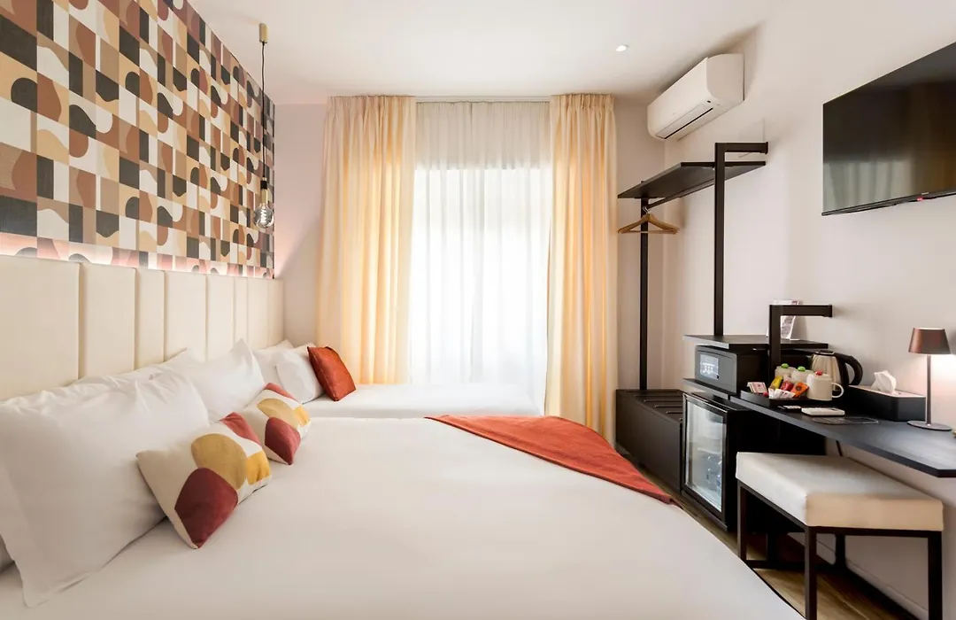 Romi Suite-1
